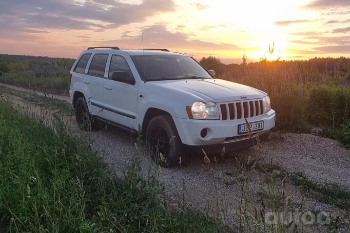 Jeep Grand Cherokee WK SUV 5-doors