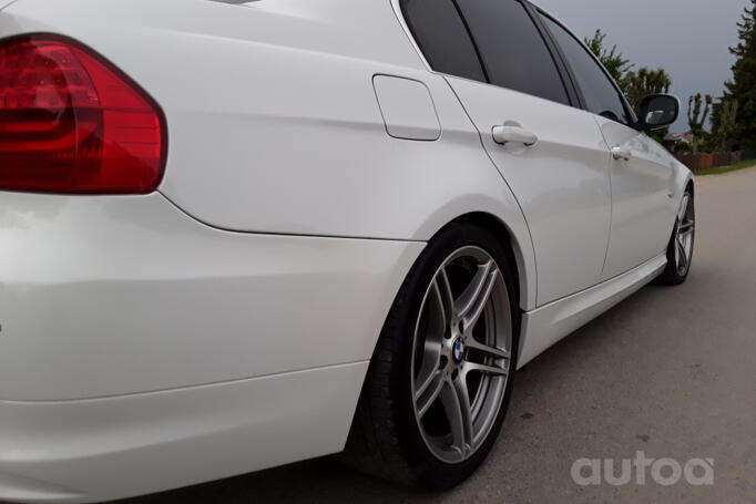 BMW 3 Series E90/E91/E92/E93 Sedan