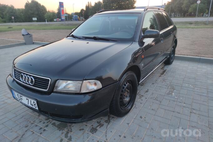 Audi A4 B5 Avant wagon 5-doors