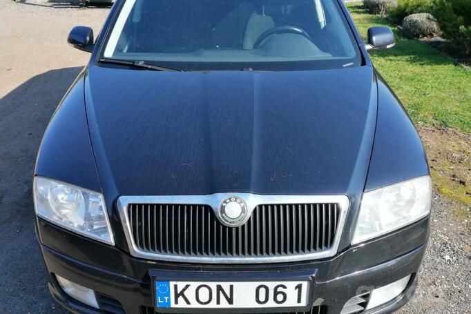 Skoda Octavia 2 generation Combi wagon 5-doors