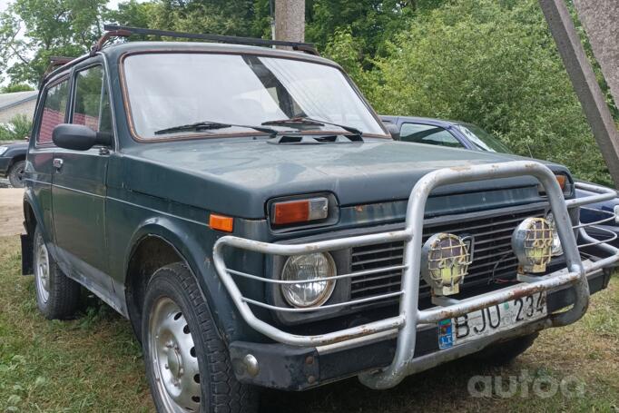LADA (VAZ) 2121 (4x4)
