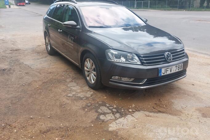 Volkswagen Passat B7 Variant wagon 5-doors