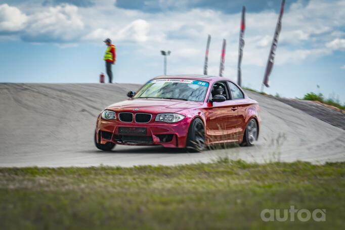 BMW 1 Series E82/E88 [2th restyling] Coupe