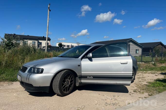 Audi A3 8L [restyling] Hatchback