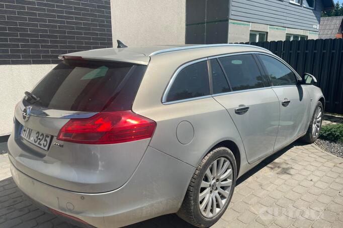 Opel Insignia A Sports Tourer wagon 5-doors