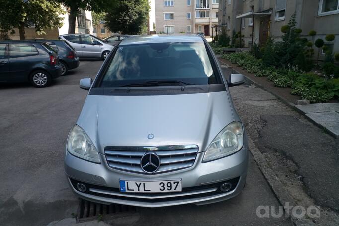 Mercedes-Benz A-Class W169 [restyling] Hatchback 3-doors