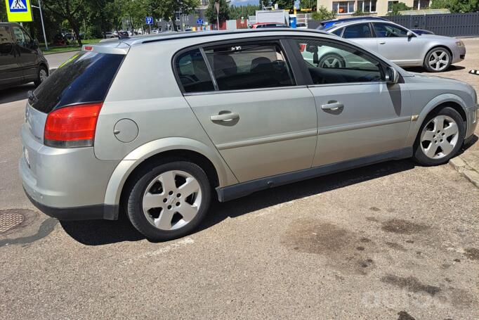 Opel Signum C Hatchback