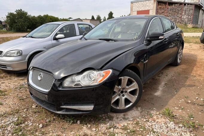 Jaguar XF X250 Sedan 4-doors