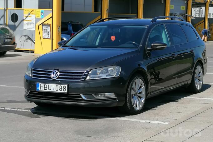Volkswagen Passat B7 Variant wagon 5-doors