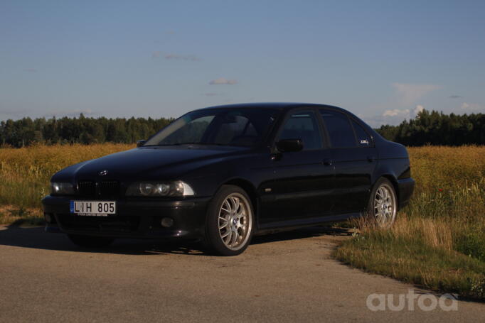BMW 5 Series E39 Sedan 4-doors