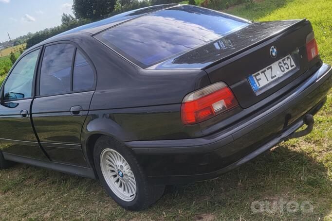 BMW 5 Series E39 Sedan 4-doors
