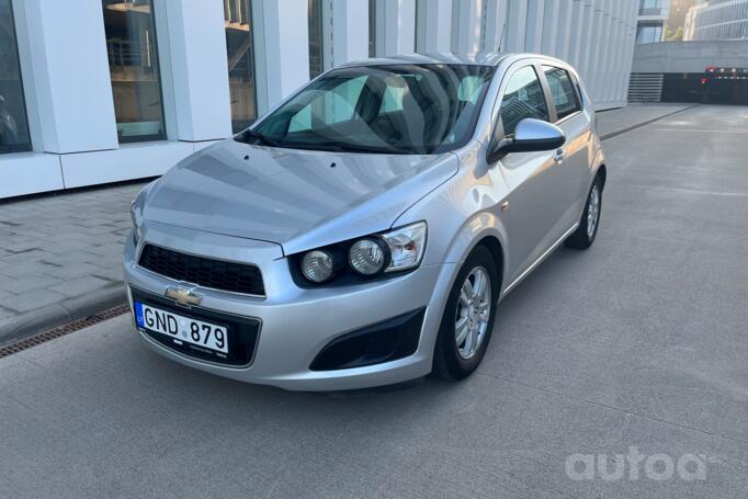 Chevrolet Aveo T300 Hatchback