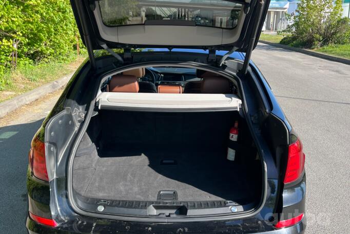 BMW 5 Series F07/F10/F11 Gran Turismo liftback