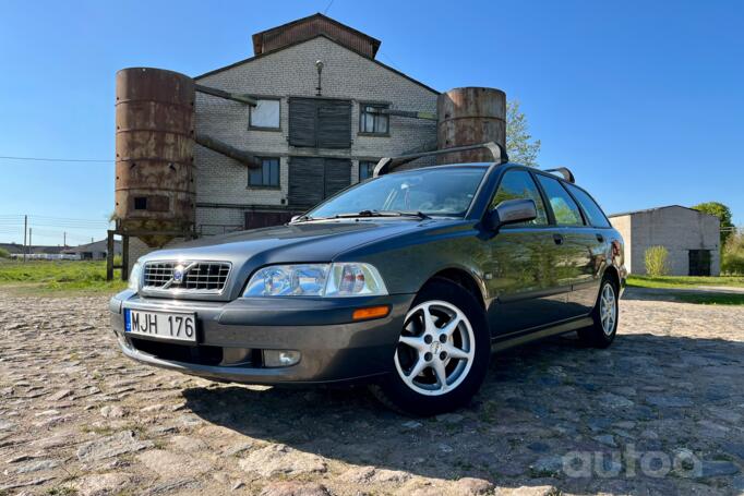 Volvo V40 1 generation [2th restyling] wagon