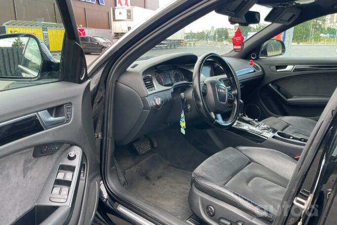 Audi A4 B8/8K Sedan 4-doors