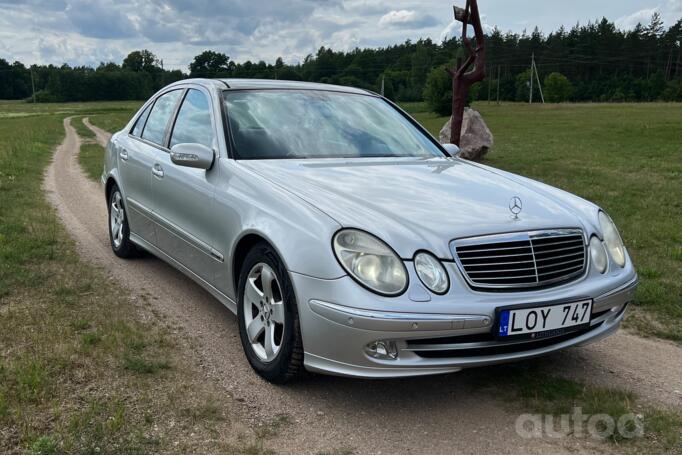 Mercedes-Benz E-Class W211 Sedan