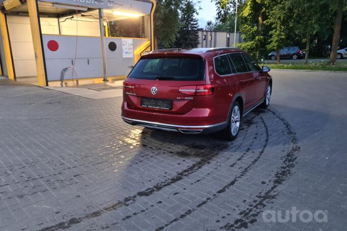 Volkswagen Passat Variant 1 generation wagon (5 doors)