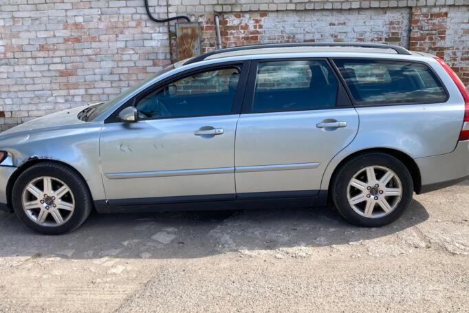 Volvo V50 1 generation wagon