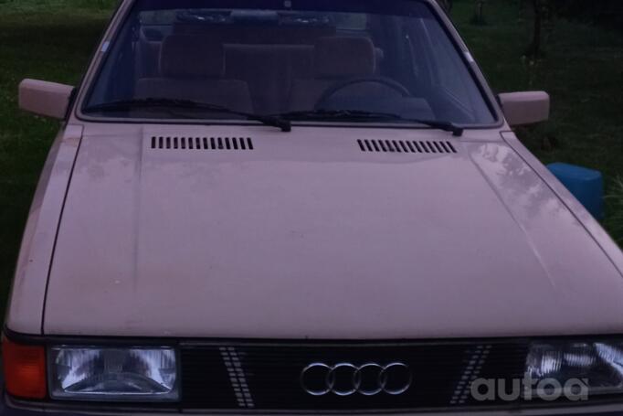 Audi 80 B2 Sedan