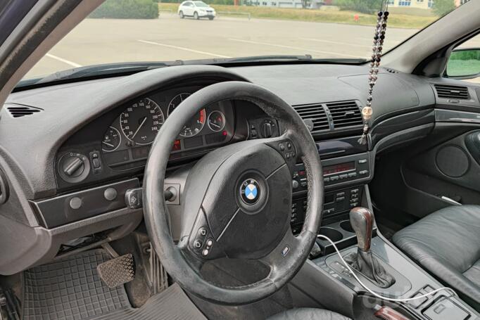 BMW 5 Series E39 Touring wagon