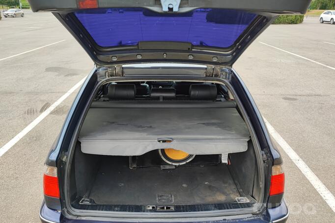 BMW 5 Series E39 Touring wagon