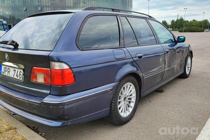 BMW 5 Series E39 Touring wagon