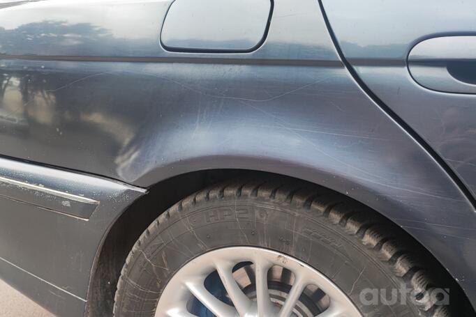 BMW 5 Series E39 Touring wagon