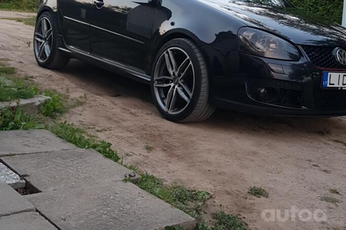 Volkswagen Golf 5 generation Hatchback 5-doors