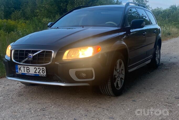 Volvo XC70 3 generation wagon