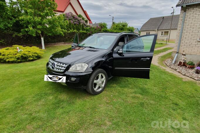 Mercedes-Benz M-Class W164 Crossover 5-doors