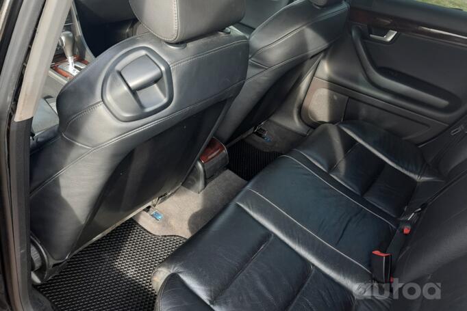 Audi A4 B6 Avant wagon 5-doors