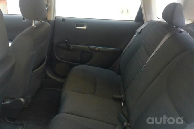 Honda Civic 7 generation [restyling] Hatchback 5-doors