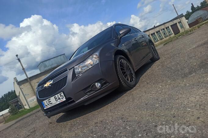 Chevrolet Cruze J300 [restyling] wagon 5-doors