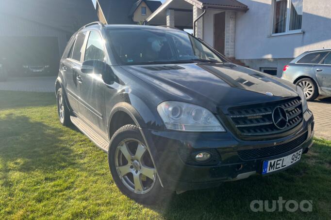 Mercedes-Benz M-Class W164 Crossover 5-doors