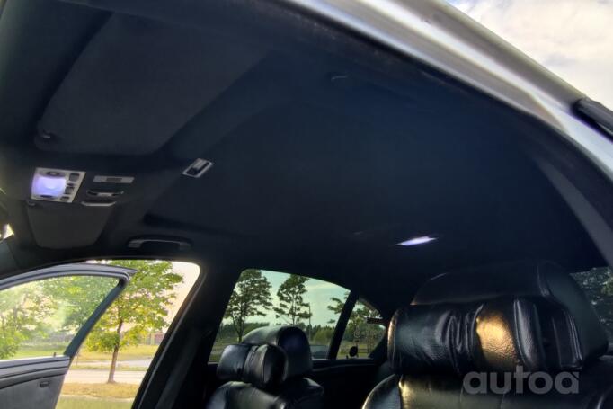 BMW 5 Series E60/E61 Sedan