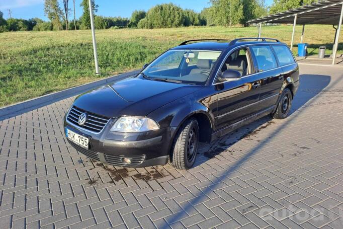 Volkswagen Passat B6 wagon 5-doors