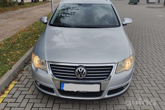 Volkswagen Passat B6 wagon 5-doors