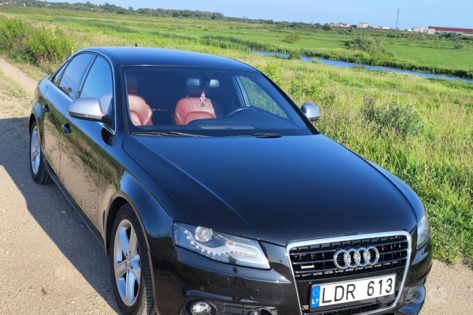 Audi A4 B8/8K Sedan 4-doors