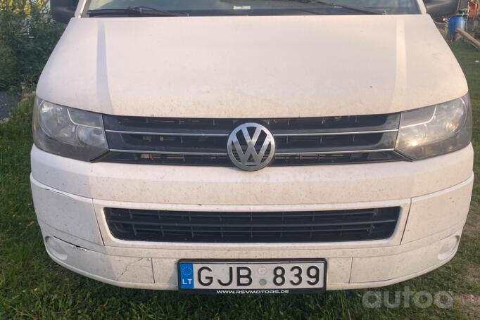 Volkswagen Transporter T5 Minivan 4-doors