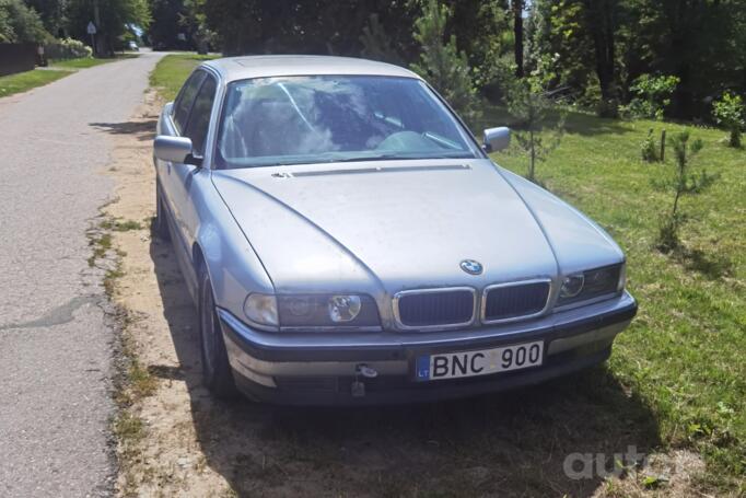 BMW 7 Series E38 Sedan