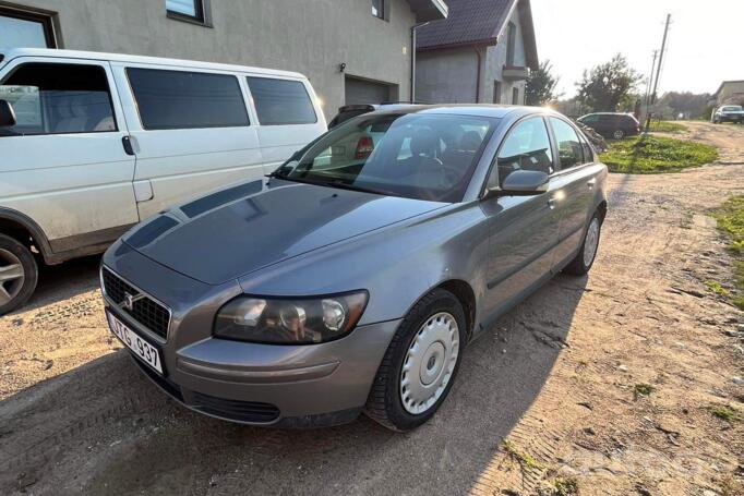 Volvo S40 2 generation Sedan