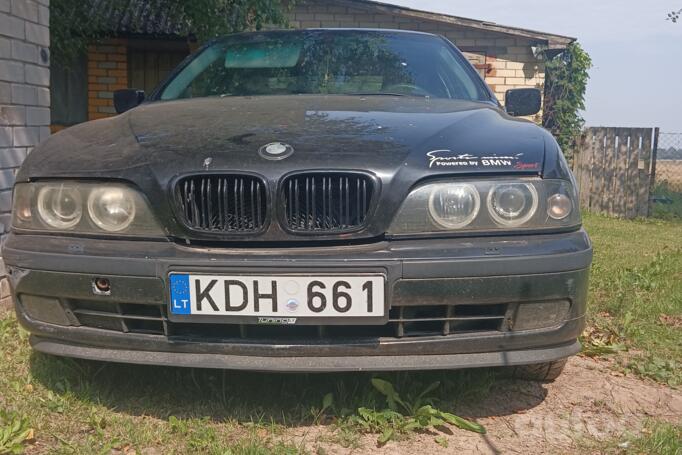 BMW 5 Series E39 Sedan 4-doors