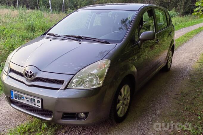 Toyota Corolla Verso 1 generation [restyling] Minivan