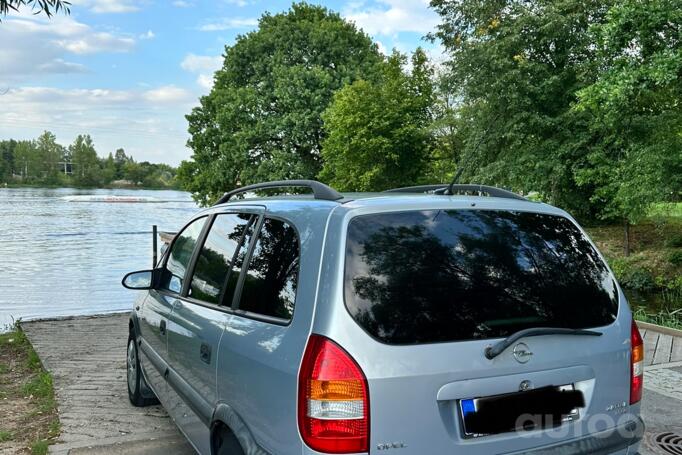 Opel Zafira A Minivan 5-doors