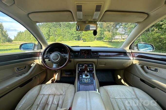 Audi A8 D3/4E Sedan