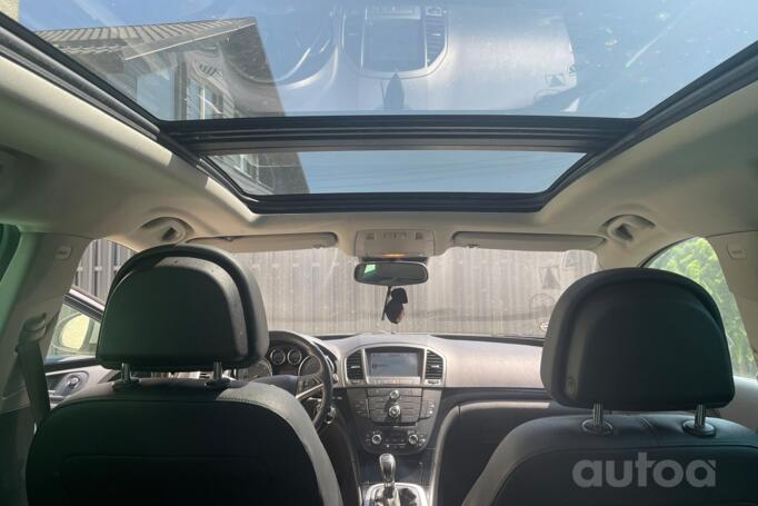 Opel Insignia A Sports Tourer wagon 5-doors