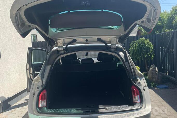 Opel Insignia A Sports Tourer wagon 5-doors