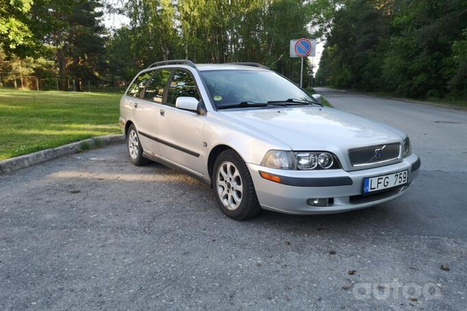 Volvo V40 1 generation [2th restyling] wagon