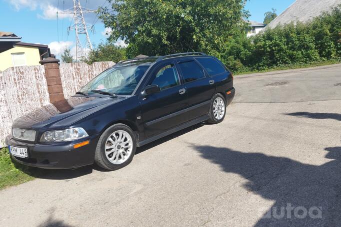 Volvo V40 1 generation [2th restyling] wagon