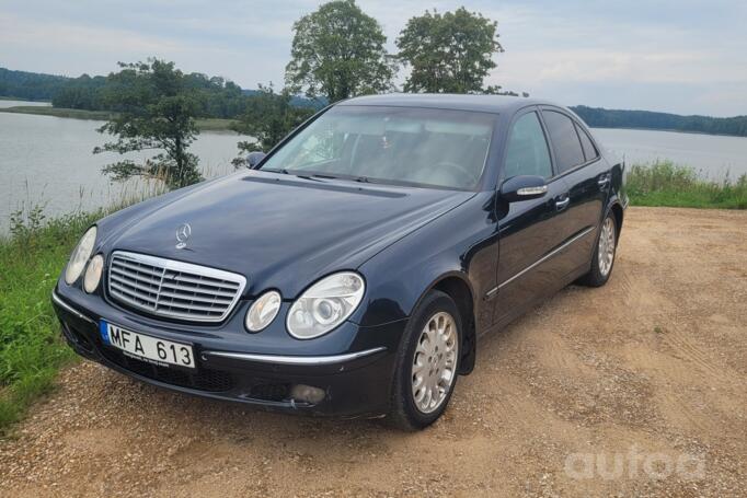 Mercedes-Benz E-Class W211 Sedan